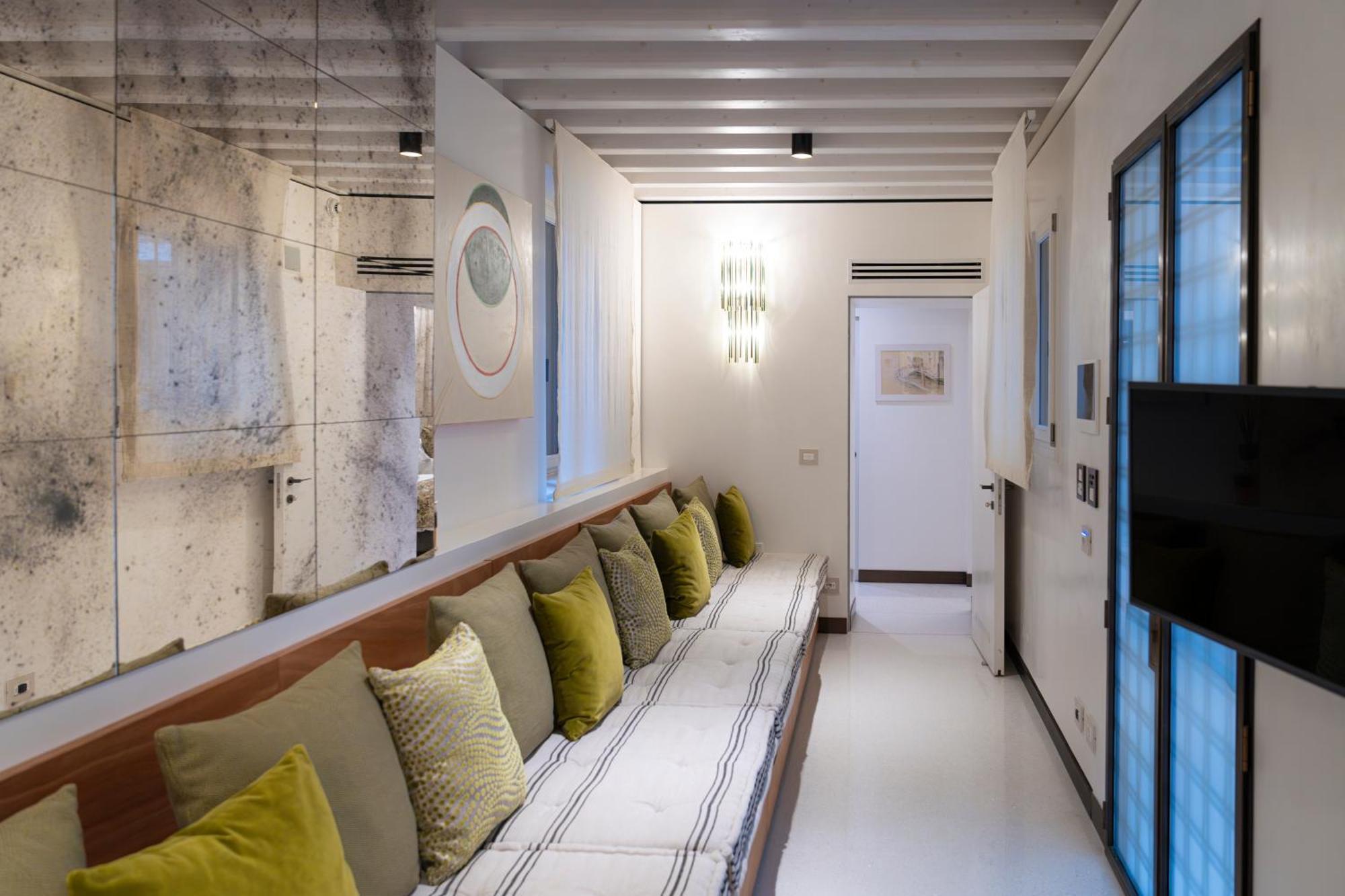 Palazzo Morosini Degli Spezieri - Lifestyle Apartments Venice Luaran gambar