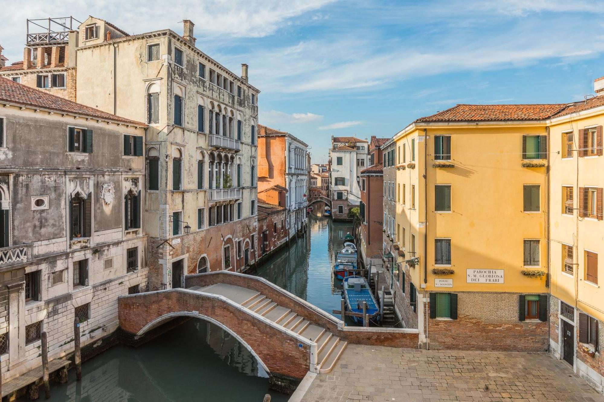 Palazzo Morosini Degli Spezieri - Lifestyle Apartments Venice Luaran gambar